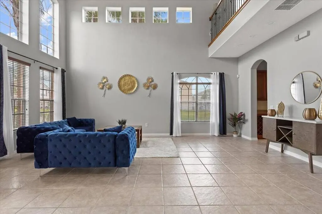 Holiday home Long Stays! Lakefront - Gated Pool Home Orlando