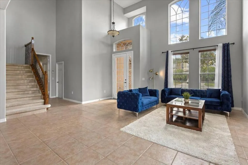 Holiday home Long Stays! Lakefront - Gated Pool Home Orlando